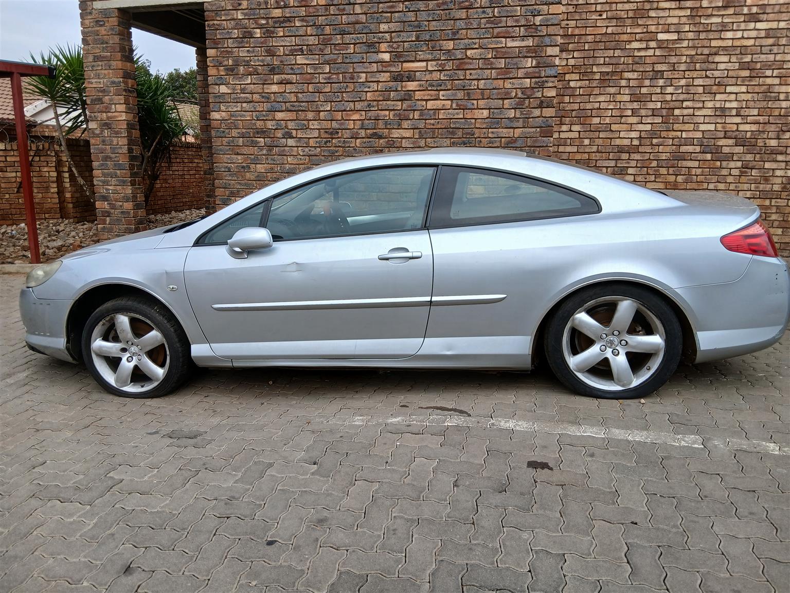 Spare Parts for Peugeot 407 Coupe with V6 HDi Engine 2.7L - Private Seller Spare Parts for Peugeot 407 Coupe with V6 HDi Engine 2.7L - Private Seller