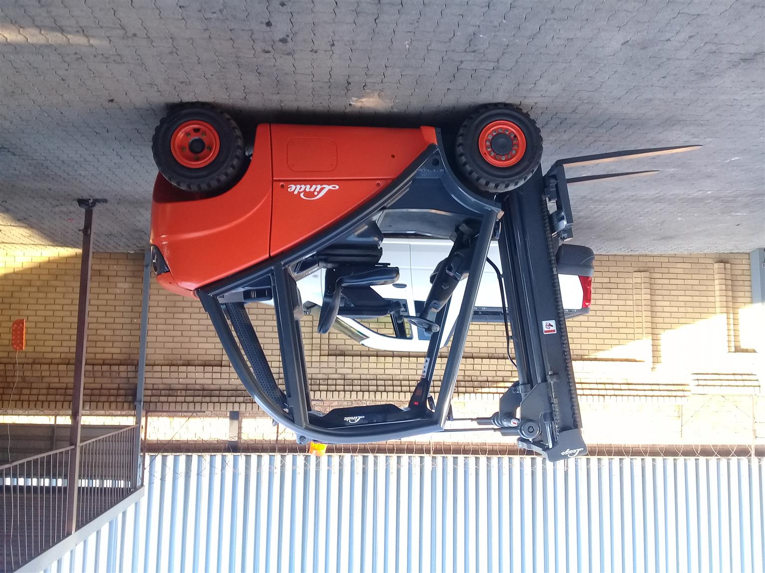 Forklift linde 2.5 ton | Junk Mail