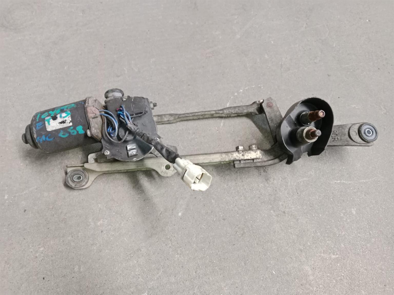 TOYOTA ETIOS 1.5L WINDO MECHANISM - Private Seller