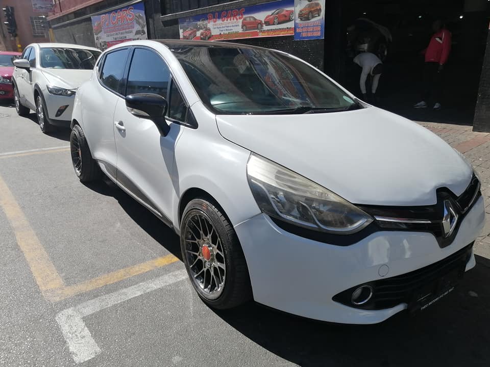 2013 Renault Clio 900T Turbo 96000km