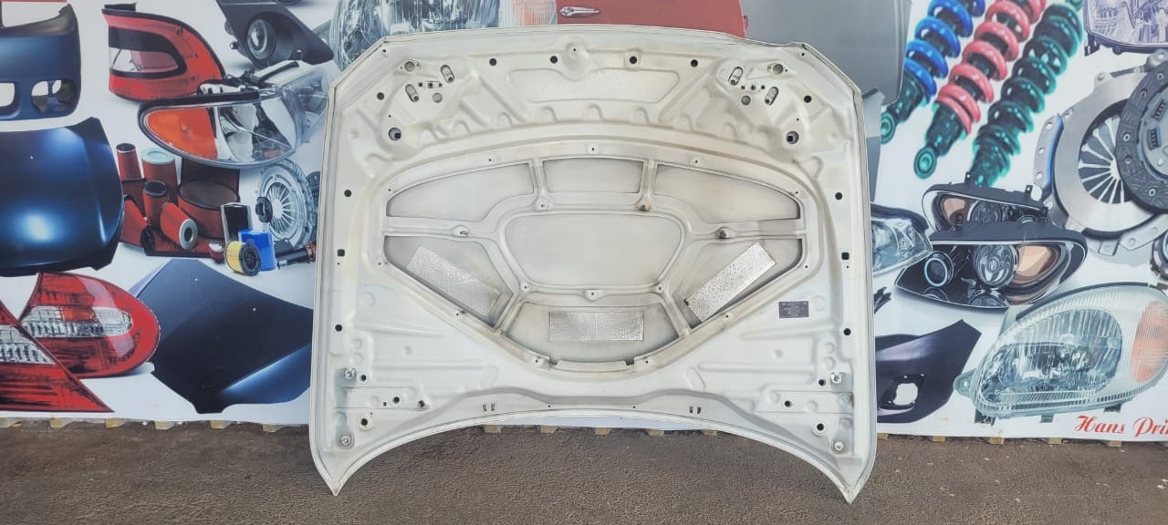 2018 BMW 1 SERIES F20 BONNET FOR SALE. IN EXCELLENT CONDITION - Private Seller