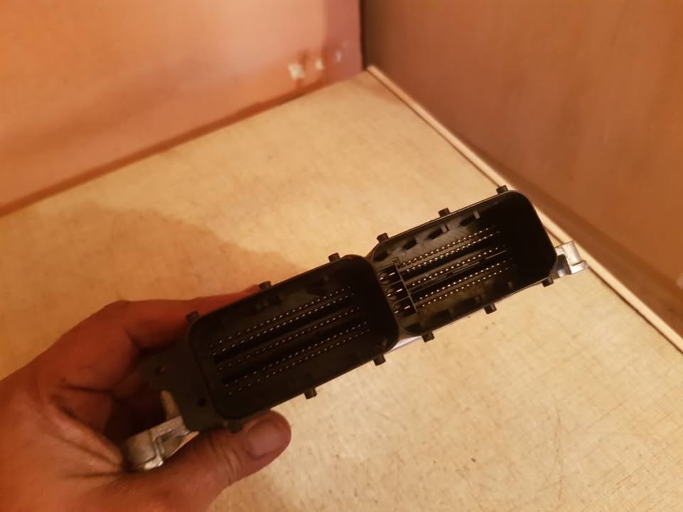 LAND ROVER OR JAGUAR COMPUTER BOX FORSALE