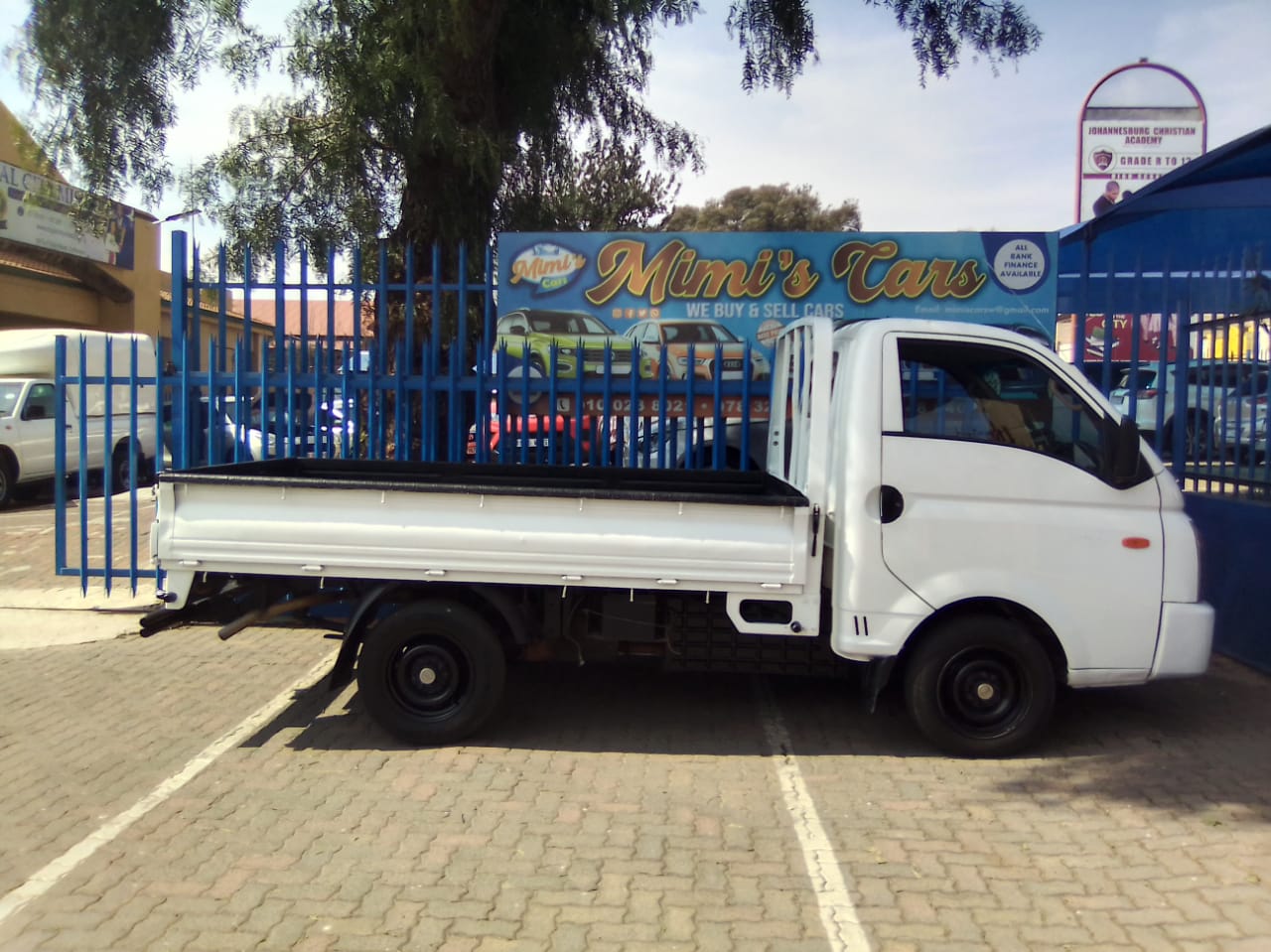 Used 2017 Hyundai H-100 Bakkie 2.6D deck - Private Seller Used 2017 Hyundai H-100 Bakkie 2.6D deck - Private Seller