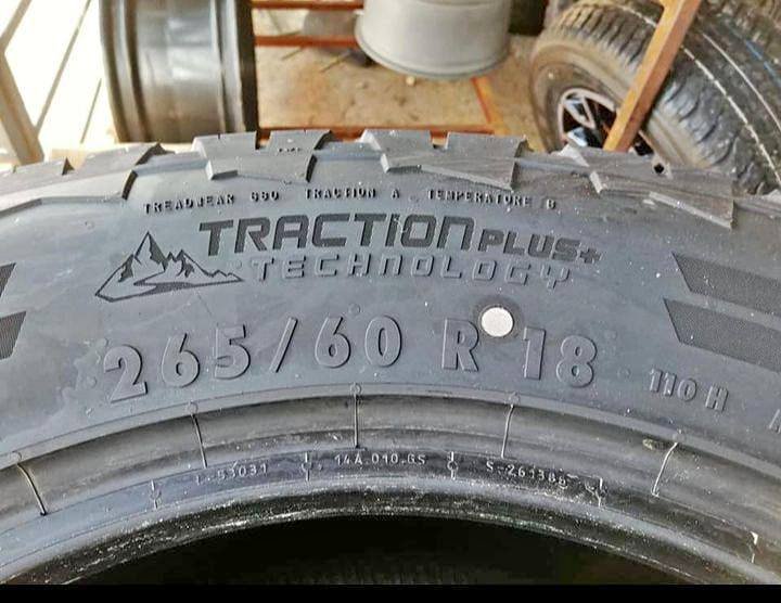 265/60 R18 Continental cross contact traction ATR new tyres - Private Seller