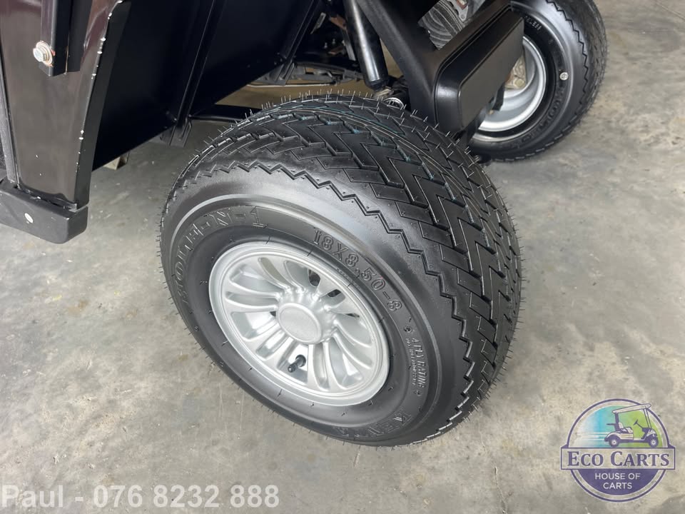 EZGO GOLF CART FOR SALE - FOUR SEATER - NEW LITHIUM BATTERY - PERFECT FOR SERENGETI ESTATES - Private Seller