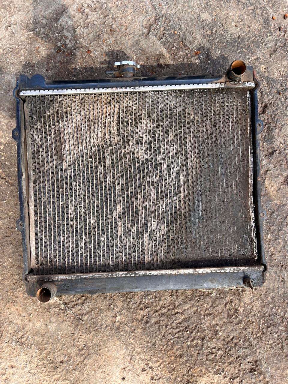 Toyota bakkie Hips radiator - Private Seller Toyota bakkie Hips radiator - Private Seller