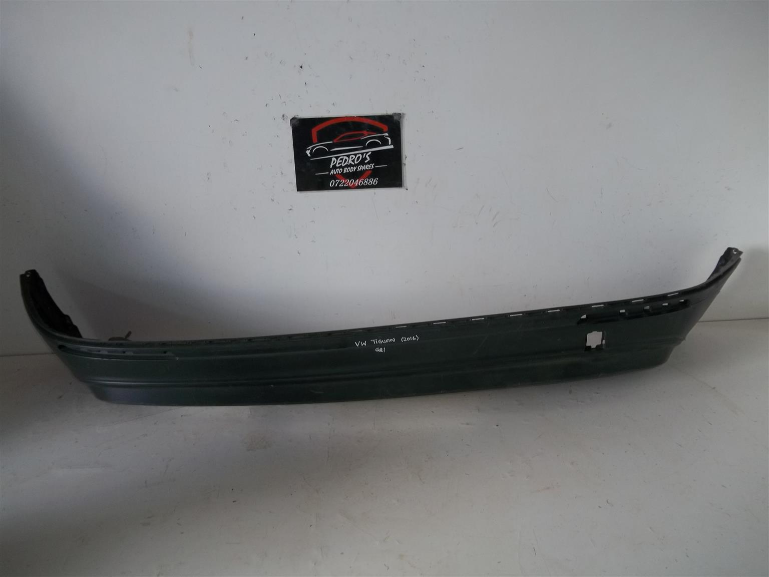 VW Tiguan '16 rear bumper spoiler - Private Seller VW Tiguan '16 rear bumper spoiler - Private Seller
