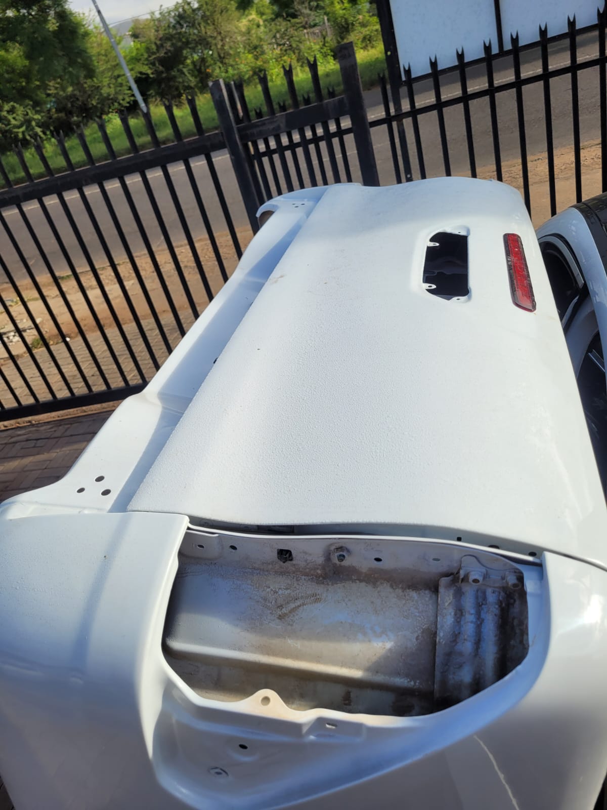 TOYOTA HILUX GD 6 DOUBLE CAB LOADBIN R17500 - Private Seller