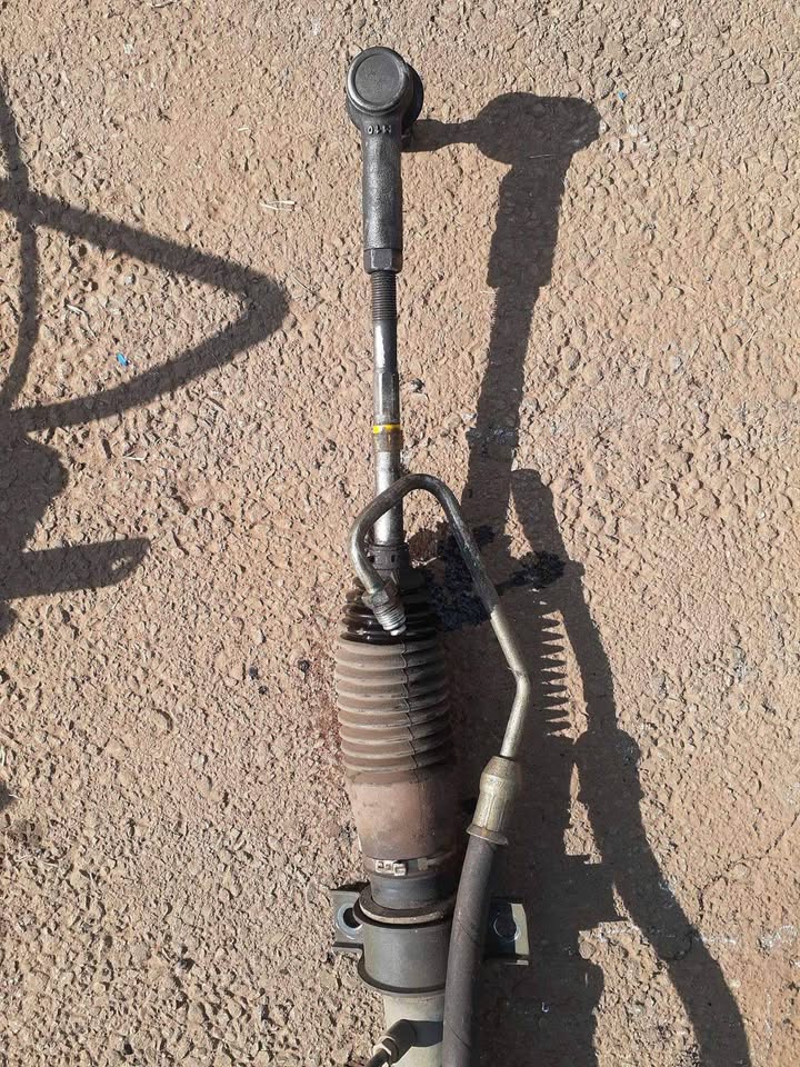 Mahindra scorpio S4 steering rack available Call or whatsapp  Jimmy @Circle 7 used parts - Private Seller