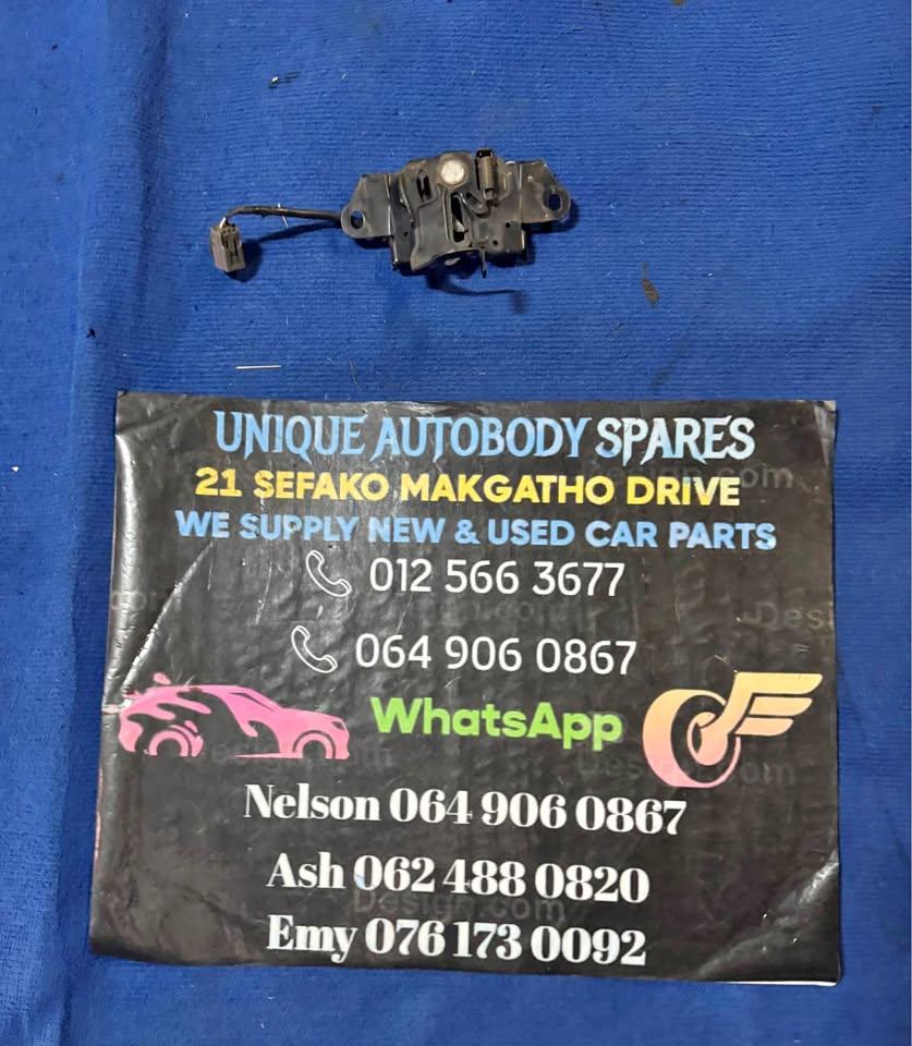 Mazda 3 Bonnet Catch Lock 2017 - Private Seller Mazda 3 Bonnet Catch Lock 2017 - Private Seller