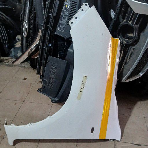 Toyota hilux gd6 fender - Private Seller Toyota hilux gd6 fender - Private Seller