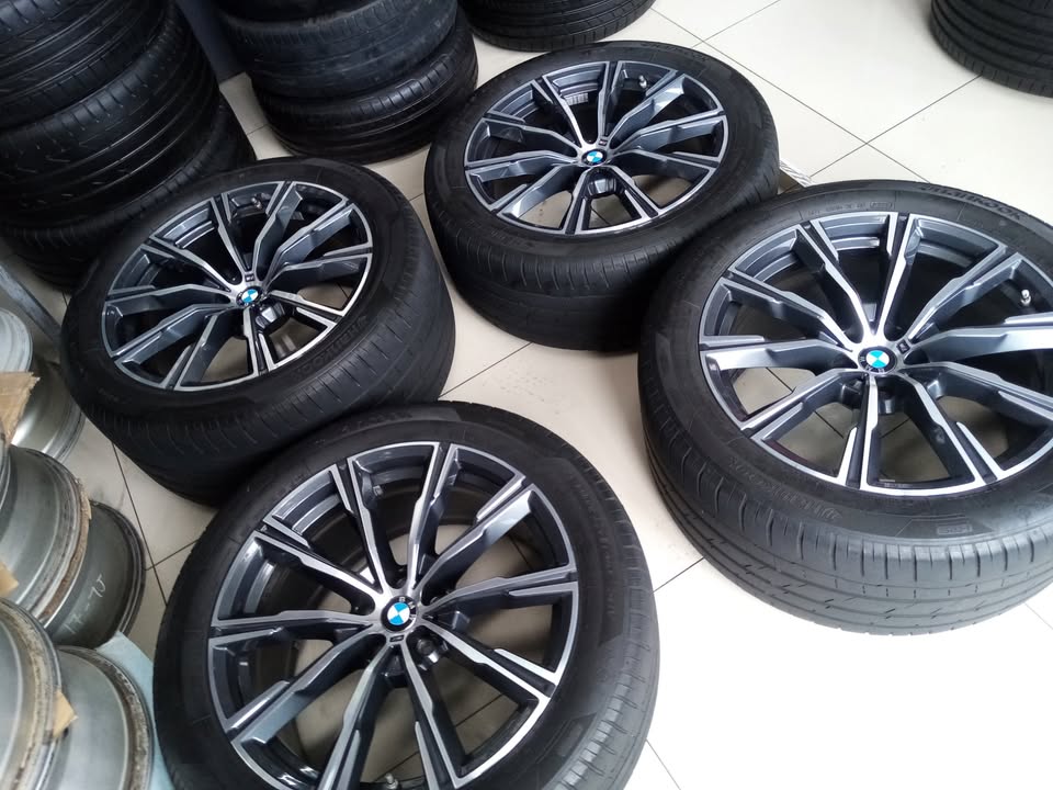 RIMS/WHEELS BMW G05 X5 RIMS 5X112PCD 9J/10.5J 275/45R20, 305/40R20 - Private Seller RIMS/WHEELS BMW G05 X5 RIMS 5X112PCD 9J/10.5J 275/45R20, 305/40R20 - Private Seller