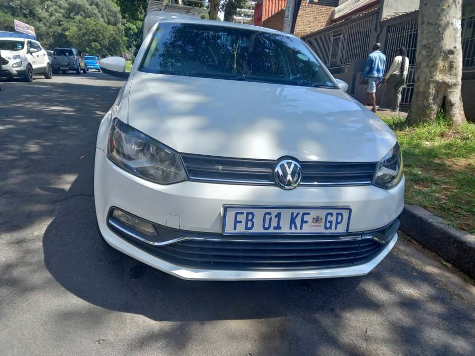 2017 VW POLO 6 Tsi 1.2 Petrol, Manual Transmission, White Color, Mileage 100000kms,