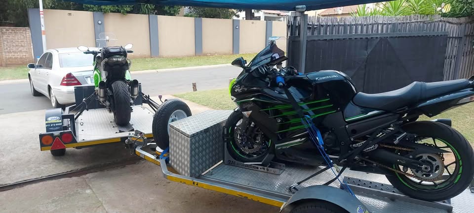 Bike trailer 2M Lazy-Loader - Private Seller Bike trailer 2M Lazy-Loader - Private Seller