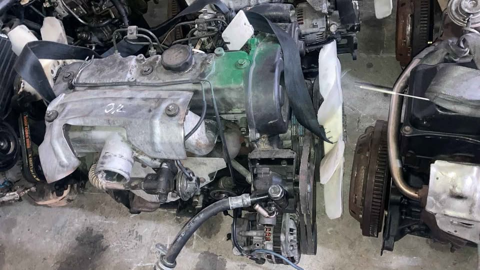 HYUNDAI H100 D4BB 2.6 NON TURBO ENGINE FOR SALE - Private Seller HYUNDAI H100 D4BB 2.6 NON TURBO ENGINE FOR SALE - Private Seller