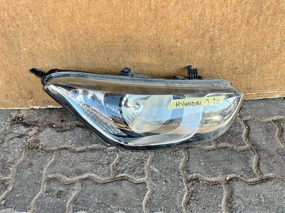 Hyundai i10 Grand Headlight - Private Seller Hyundai i10 Grand Headlight - Private Seller