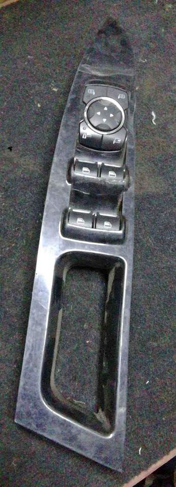 Ford fusion R/F door switch For Sale - Private Seller Ford fusion R/F door switch For Sale - Private Seller