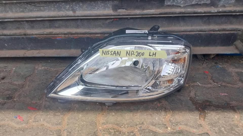 Nissan Np200 headlight - Private Seller Nissan Np200 headlight - Private Seller