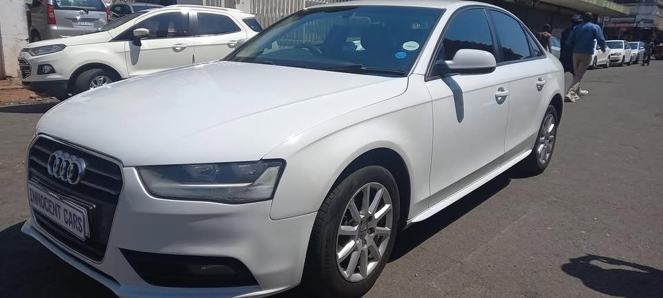 2015 AUDI A4 2.0TDI AUTOMATIC TRANSMISSION, WHITE COLOUR, 89000KM, PRICE R110,000