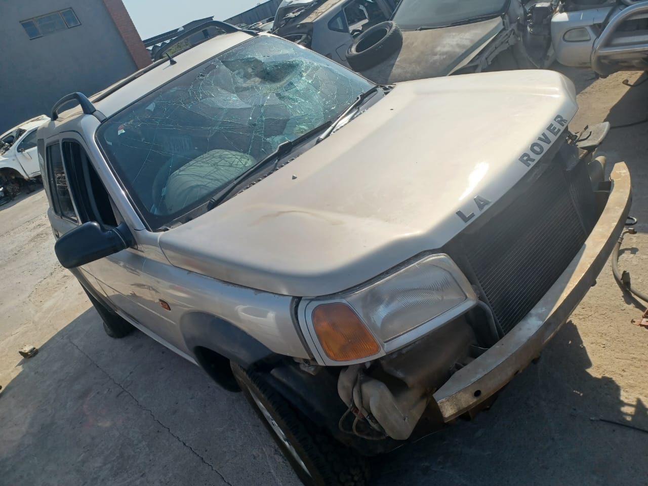 LAND ROVER FREE LANDER BREAKING UP FOR SPARES - Private Seller LAND ROVER FREE LANDER BREAKING UP FOR SPARES - Private Seller