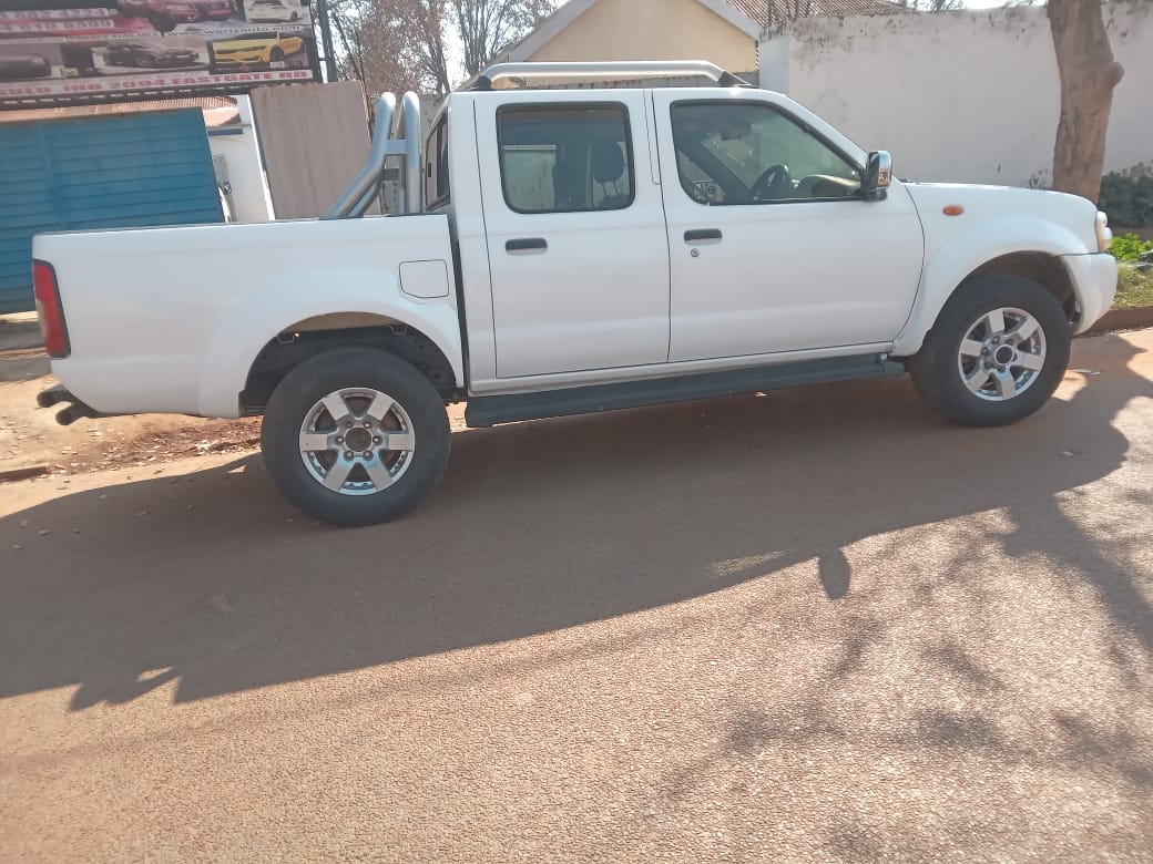 Used 2019 Nissan NP300 Hardbody 2.4 Hi-rider - Private Seller Used 2019 Nissan NP300 Hardbody 2.4 Hi-rider - Private Seller