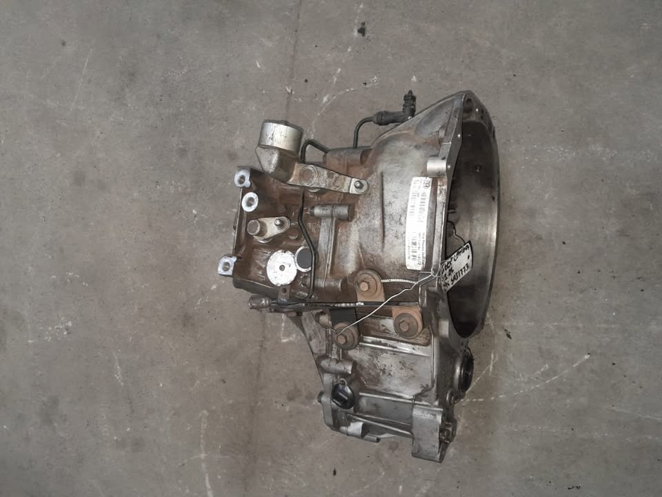 JEEP COMPASS 2.0 & 2.4 MANUAL GEARBOX FOR SALE - Private Seller