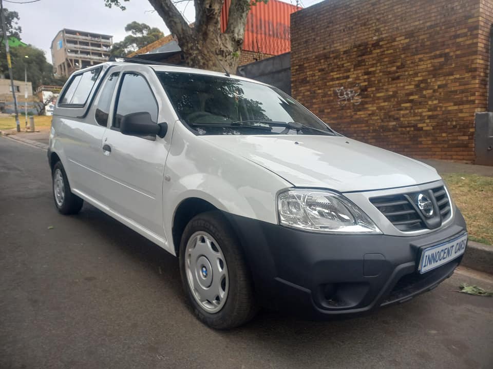 2018 NISSAN NP200 1.6 PETROL, MANUAL, WHITE COLOR, A/C, CANOPY, MILEAGE