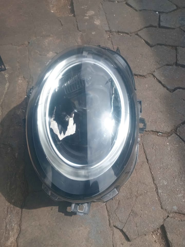 OEM | 2020 - 2023 Mini Cooper Clubman F56 LED Headlight (Right/Passenger) - Private Seller OEM | 2020 - 2023 Mini Cooper Clubman F56 LED Headlight (Right/Passenger) - Private Seller