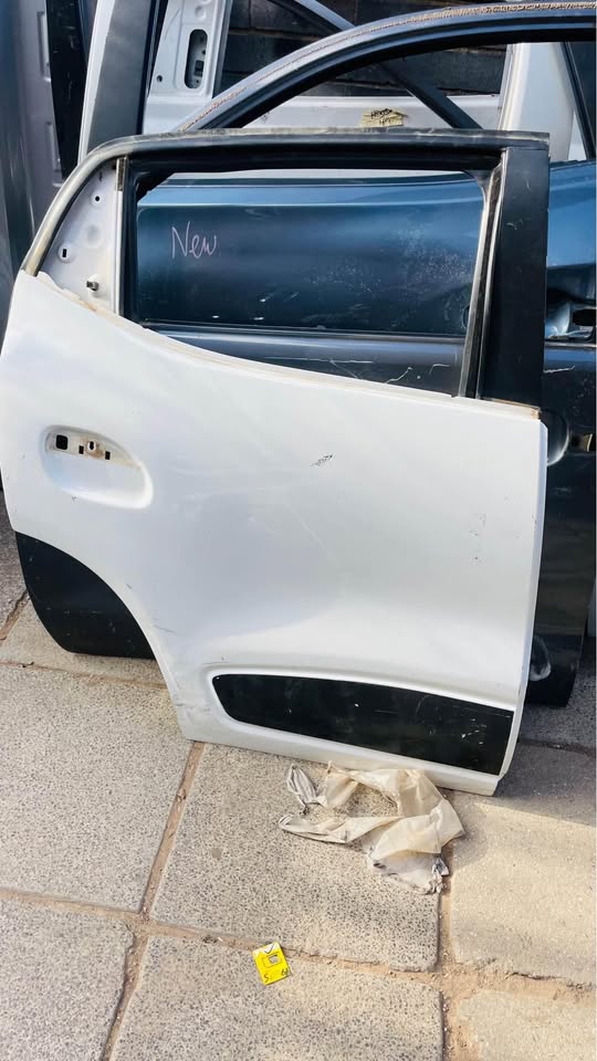 Renault Kwid back door - Private Seller Renault Kwid back door - Private Seller