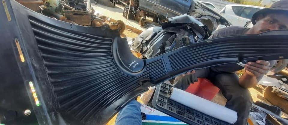 Hyundai Accent fender liner for sale - Private Seller Hyundai Accent fender liner for sale - Private Seller