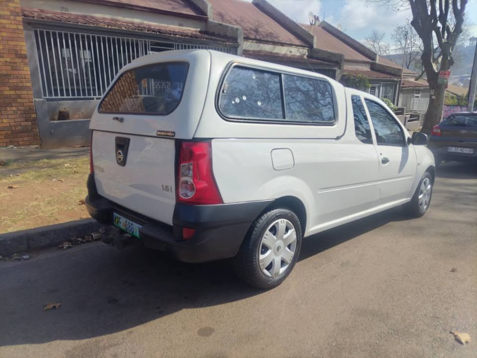 2014 Nissan Np200 1.6