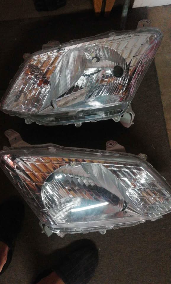 Isuzu headlamps 2013 to 2016 original Isuzu - Private Seller