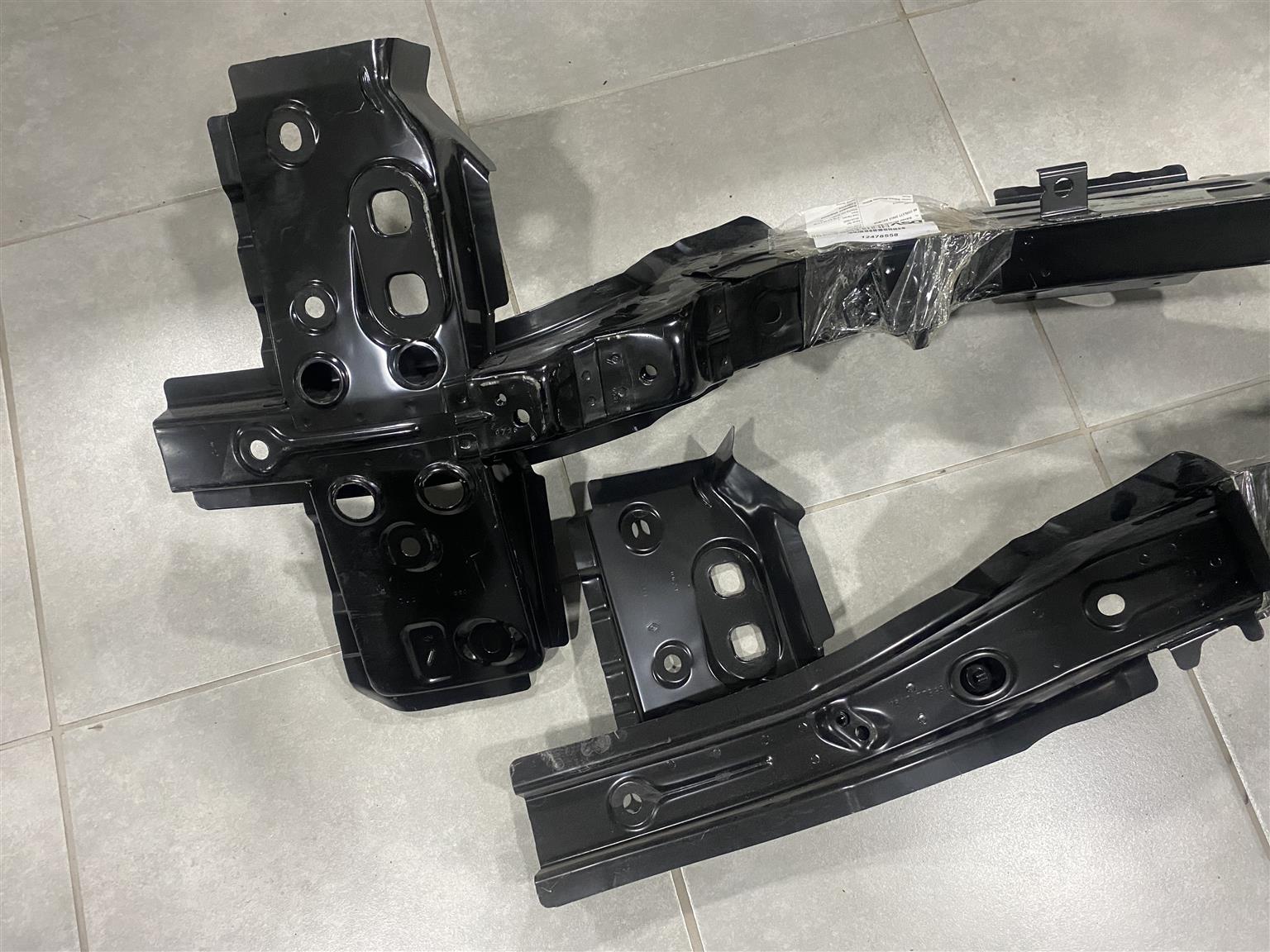 2024 NISSAN MAGNITE CHASSIS LEGS FOR SALE. BRAND NEW - Private Seller