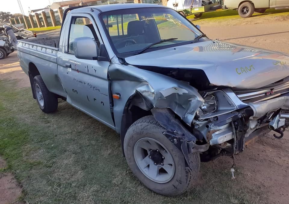 Mitsubishi Colt 2.8 Non Turbo Stripping For Spares - Private Seller