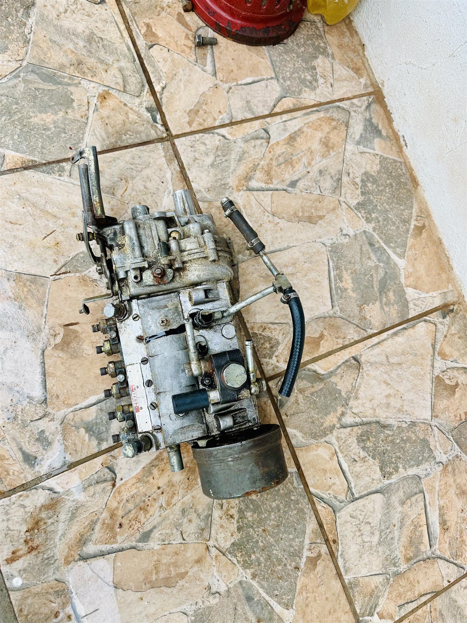 Injector pump Ud 85 Nissan for sale - Private Seller Injector pump Ud 85 Nissan for sale - Private Seller