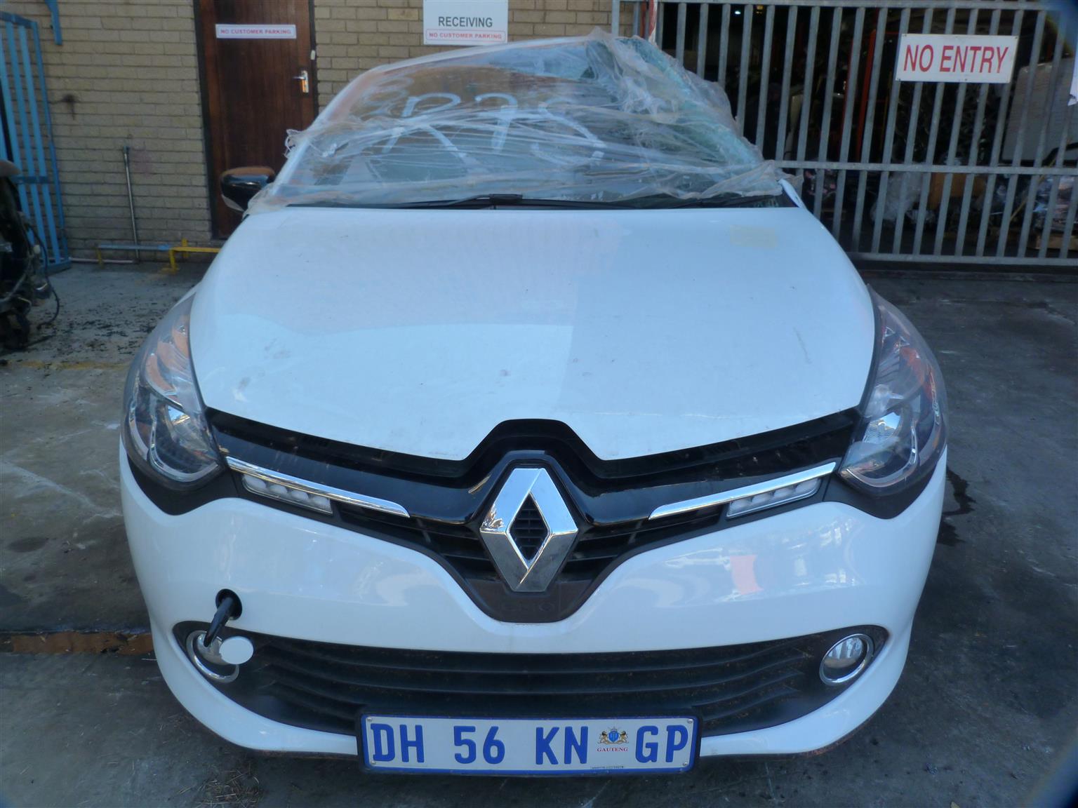 Renault Clio IV 900T Manual Dynamique - 2014 - Private Seller
