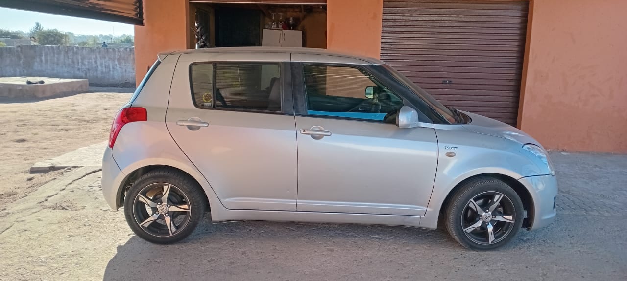 2013 Suzuki Swift