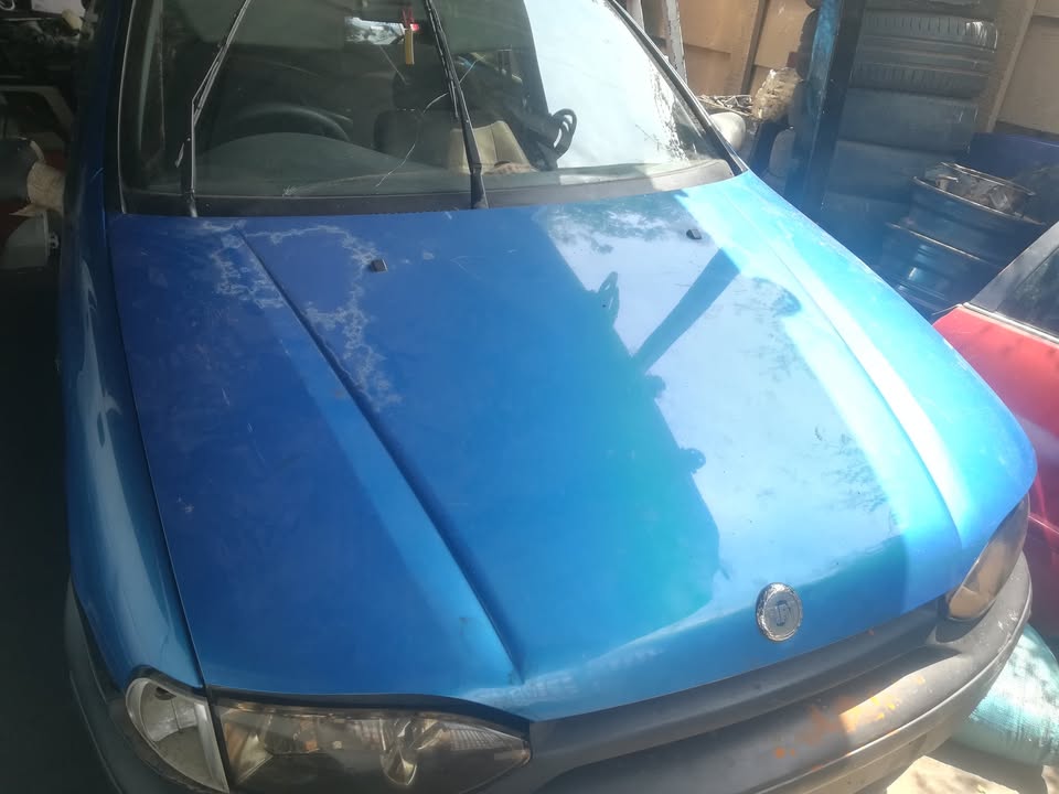 FIAT PALIO BONNET - Private Seller FIAT PALIO BONNET - Private Seller