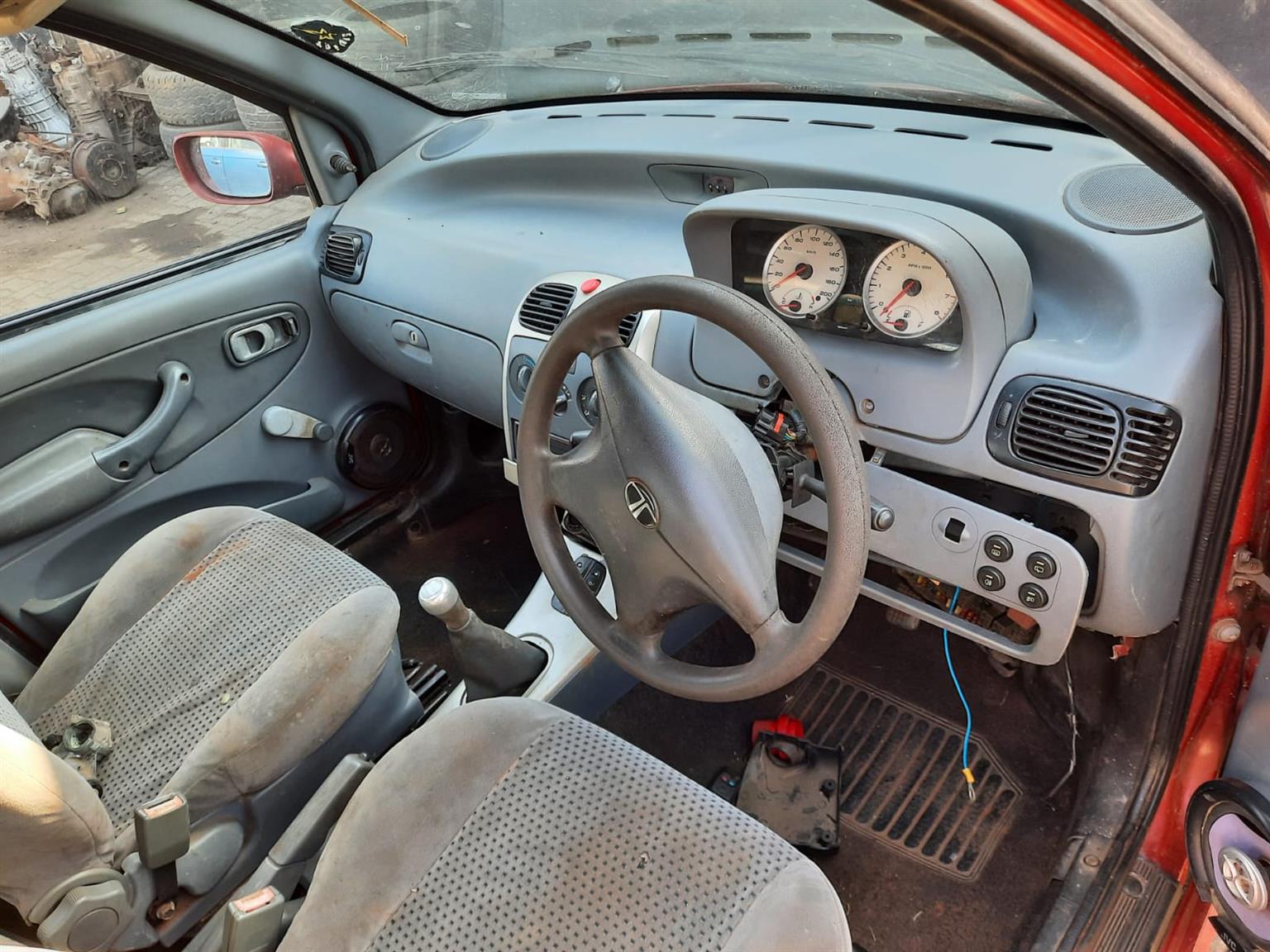 2007 Tata Indica - Stripping for Spares.