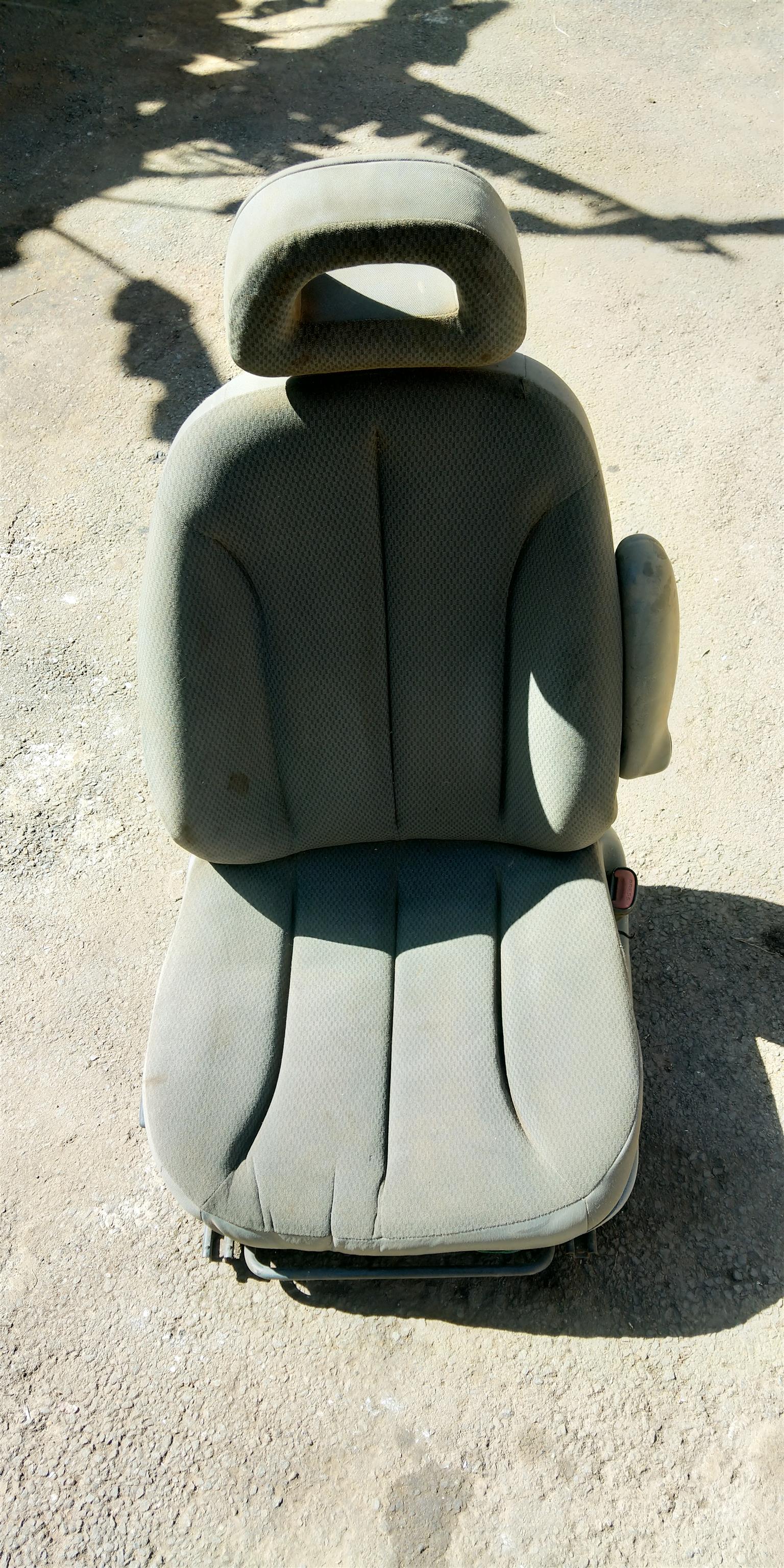 Chrysler Voyager / Grand Voyager Seat Chrysler Voyager / Grand Voyager Seat