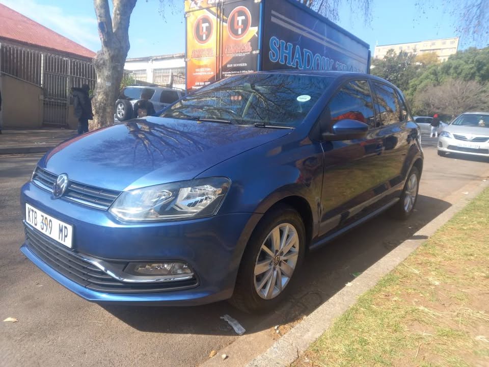 2017 VW Polo Tsi 1.2 Petrol, Manual, Blue, 52000kms