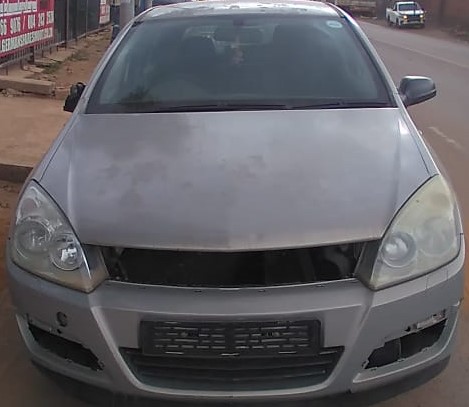 Still Stripping Silver Opel Astra H - Private Seller