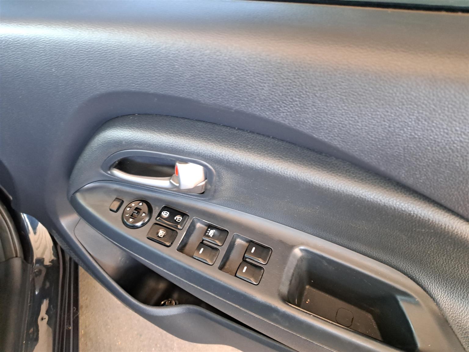 Pre-Owned 2014 KIA RIO