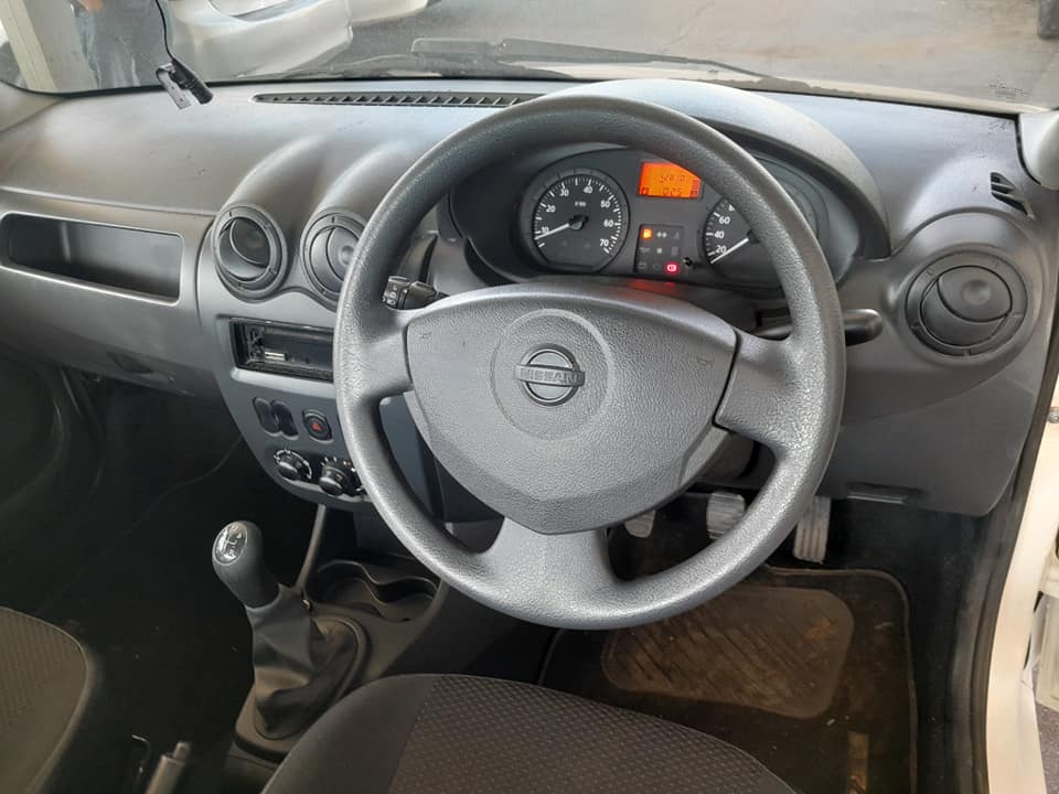 2018 NISSAN NP200 1.6 MANUAL