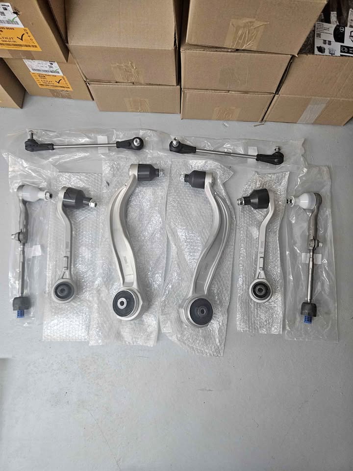BMW 3 Series G20/G28 Front Suspension Kit - Private Seller BMW 3 Series G20/G28 Front Suspension Kit - Private Seller