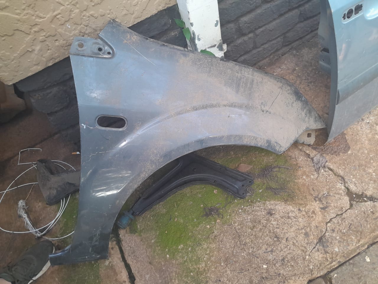 Ford fiesta 2006 front parts for sale - Private Seller