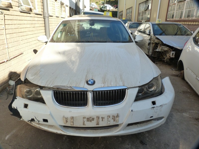 BMW 330i E90 Sport AT White - 2007 STRIPPING FOR SPARES - Private Seller BMW 330i E90 Sport AT White - 2007 STRIPPING FOR SPARES - Private Seller