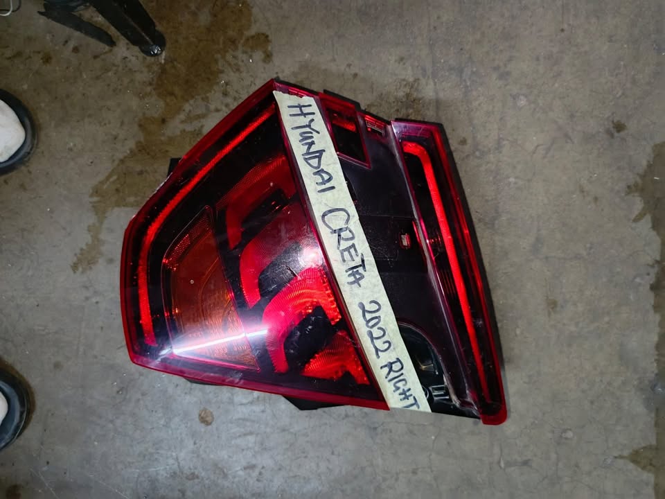 Hyundai creta 2022 Right Taillight - Private Seller Hyundai creta 2022 Right Taillight - Private Seller