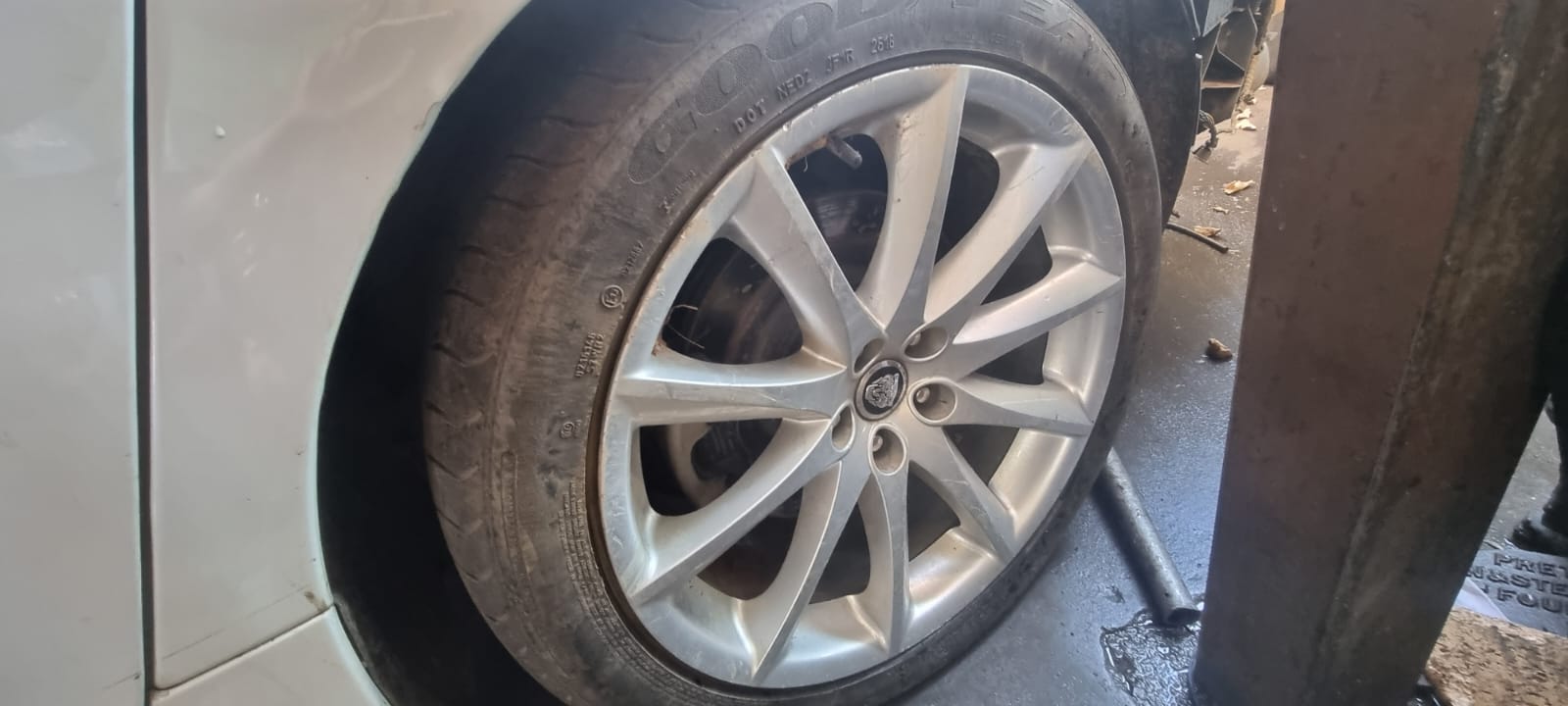 2013 Jaguar XJ 3.0l V6 D Rim Set for sale
