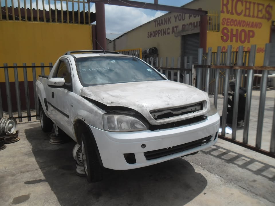 Corsa Utility 1.7 TDI stripping for spares - Private Seller Corsa Utility 1.7 TDI stripping for spares - Private Seller